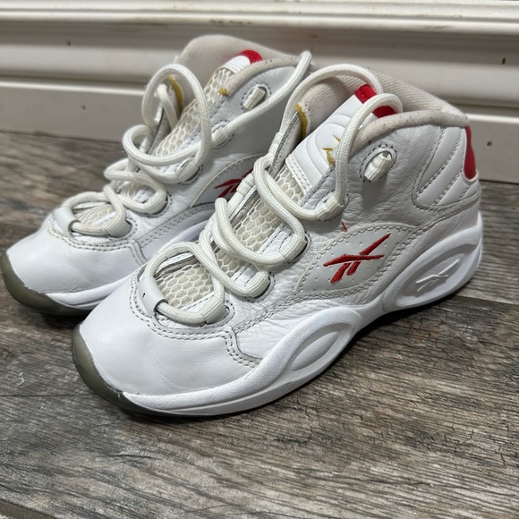 Reebok Iverson question White and Red - Picture 1 of 8
